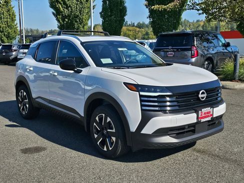 New 2026 Nissan Kicks SV w/ Cold Weather Package image 2