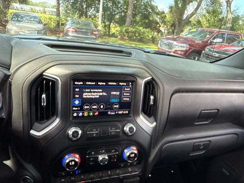 Used 2021 GMC Sierra 1500 AT4 w/ AT4 Premium Package AWD/4WD image 92