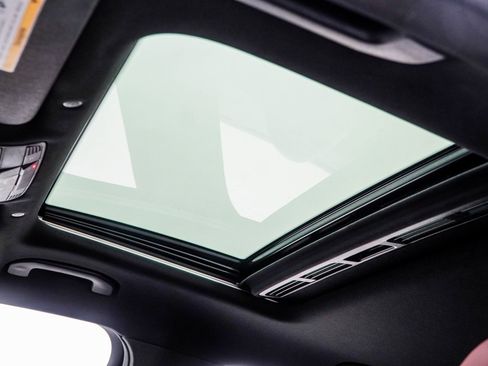 Used 2022 Mercedes-Benz GLC 300 4MATIC Coupe image 41