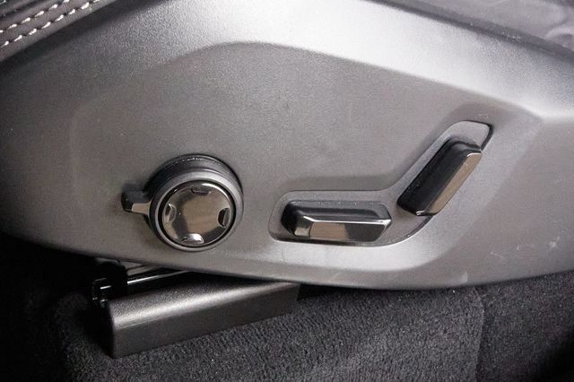 Used 2026 Volvo XC90 B6 Ultra AWD/4WD image 9