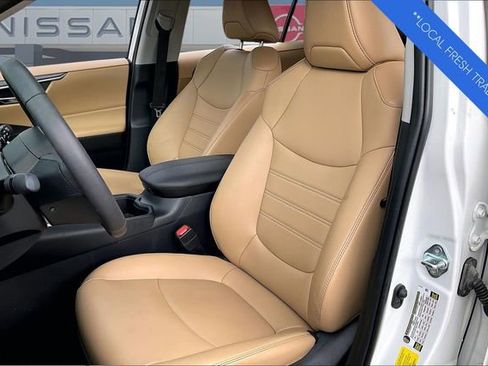 Used 2024 Toyota RAV4 XLE Premium FWD image 21