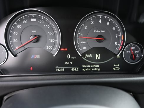 Used 2020 BMW M4 CS w/ Executive Package RWD image 39