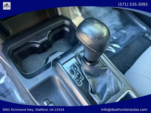 Used 2019 Toyota Tacoma SR RWD image 22