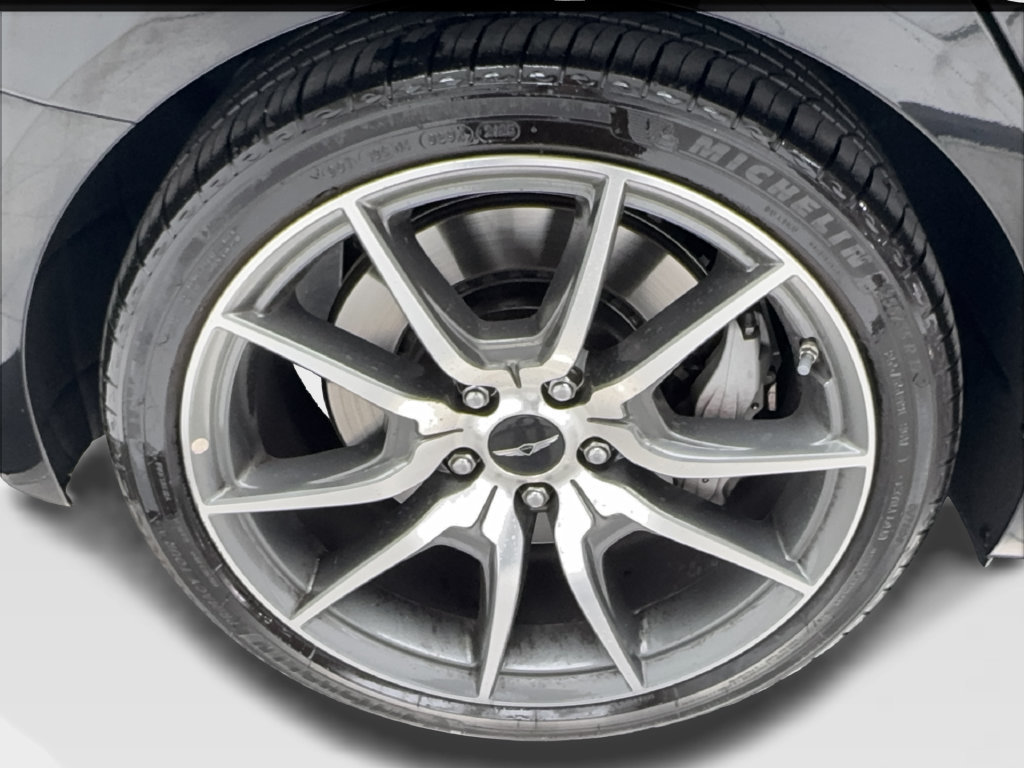 Used 2026 Genesis G70 2.5T RWD image 16