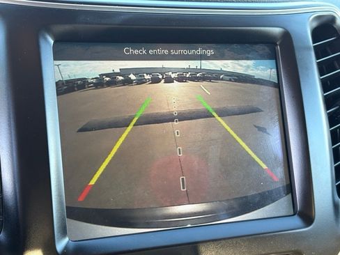 Used 2022 Jeep Cherokee Latitude Lux image 25