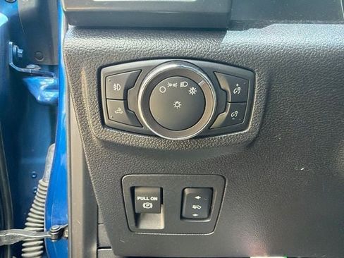 Used 2018 Ford F150 XLT w/ Equipment Group 302A Luxury AWD/4WD image 6