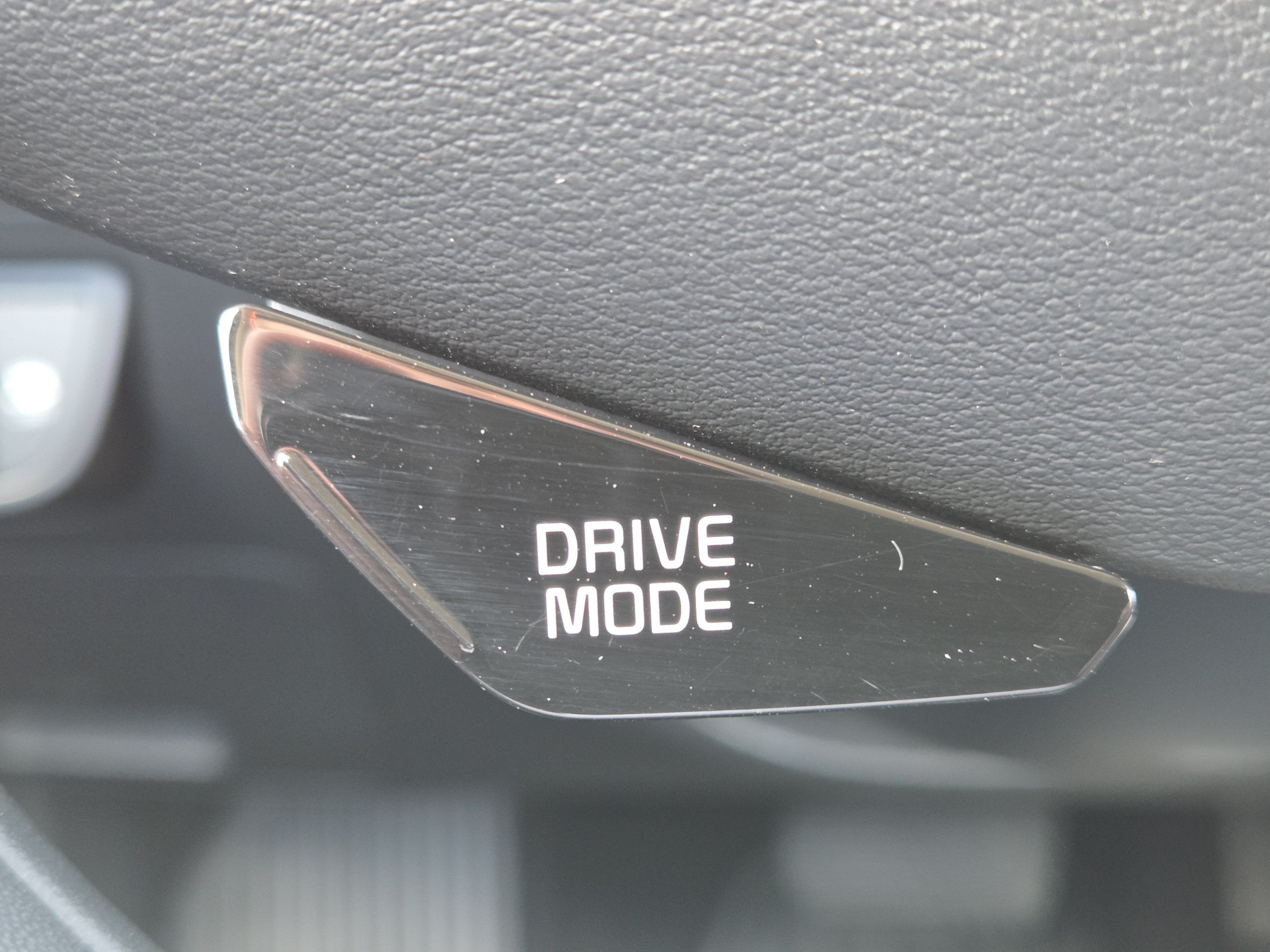 Used 2024 Kia EV6 Light AWD/4WD image 15