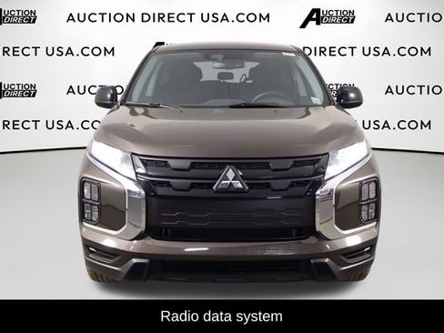 Used 2024 Mitsubishi Outlander Sport LE AWD/4WD image 2