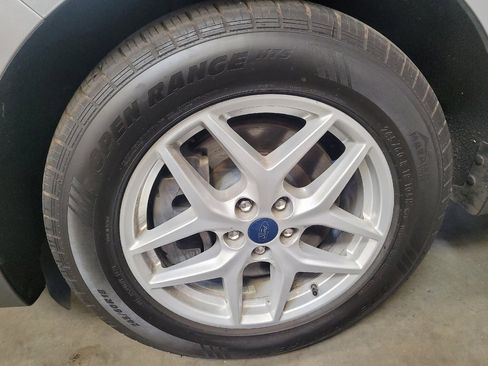 Used 2022 Ford Edge SEL AWD/4WD image 31