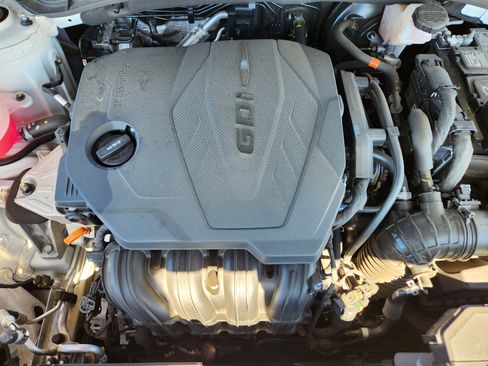 Used 2023 Hyundai Tucson SEL w/ Convenience Package image 9