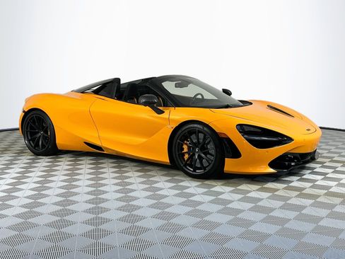 Used 2022 McLaren 720S Performance RWD image 3