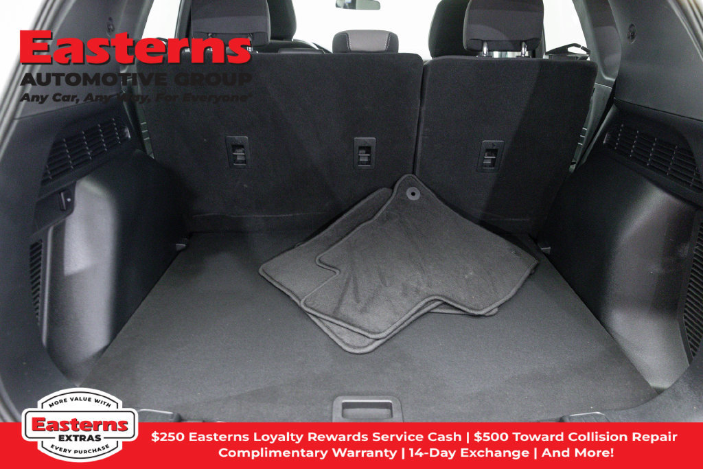 Used 2022 Ford Escape SE FWD image 10