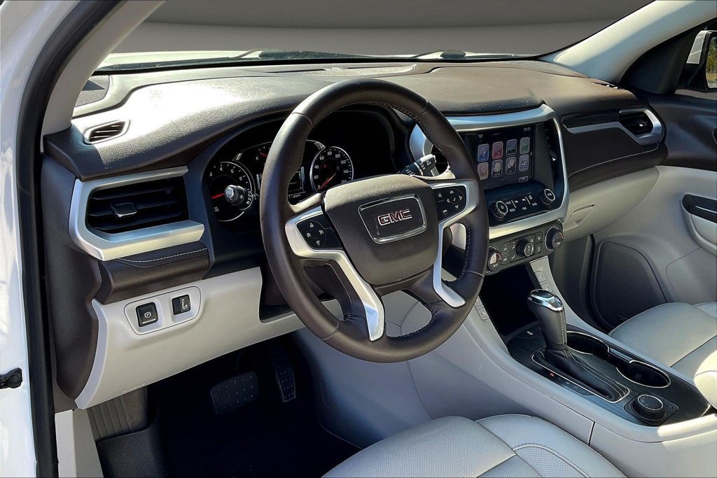 Used 2017 GMC Acadia SLT FWD image 20