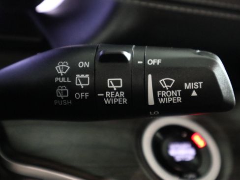 Used 2024 Jeep Grand Cherokee Limited w/ Trailer Tow Package image 30