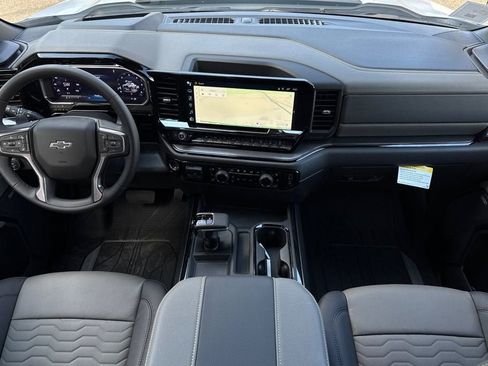 New 2026 Chevrolet Silverado 1500 ZR2 AWD/4WD image 13