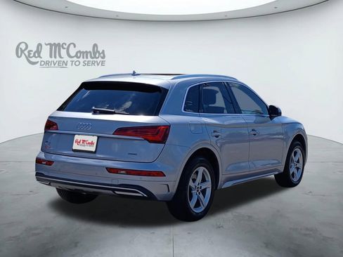 Used 2021 Audi Q5 Premium w/ Convenience Package image 5