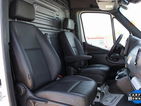 Used 2021 Mercedes-Benz Sprinter 144 Cargo image 26