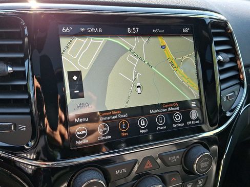 Used 2020 Jeep Grand Cherokee Trailhawk w/ Trailhawk Luxury Group AWD/4WD image 19