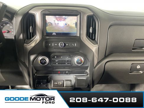 Used 2021 GMC Sierra 3500 4x4 Crew Cab w/ Fleet Convenience Package image 16