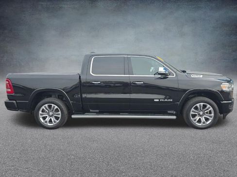 Used 2022 RAM 1500 Limited w/ Body Color Bumper Group AWD/4WD image 9