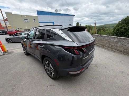 Used 2023 Hyundai Tucson SEL w/ Convenience Package AWD/4WD image 3