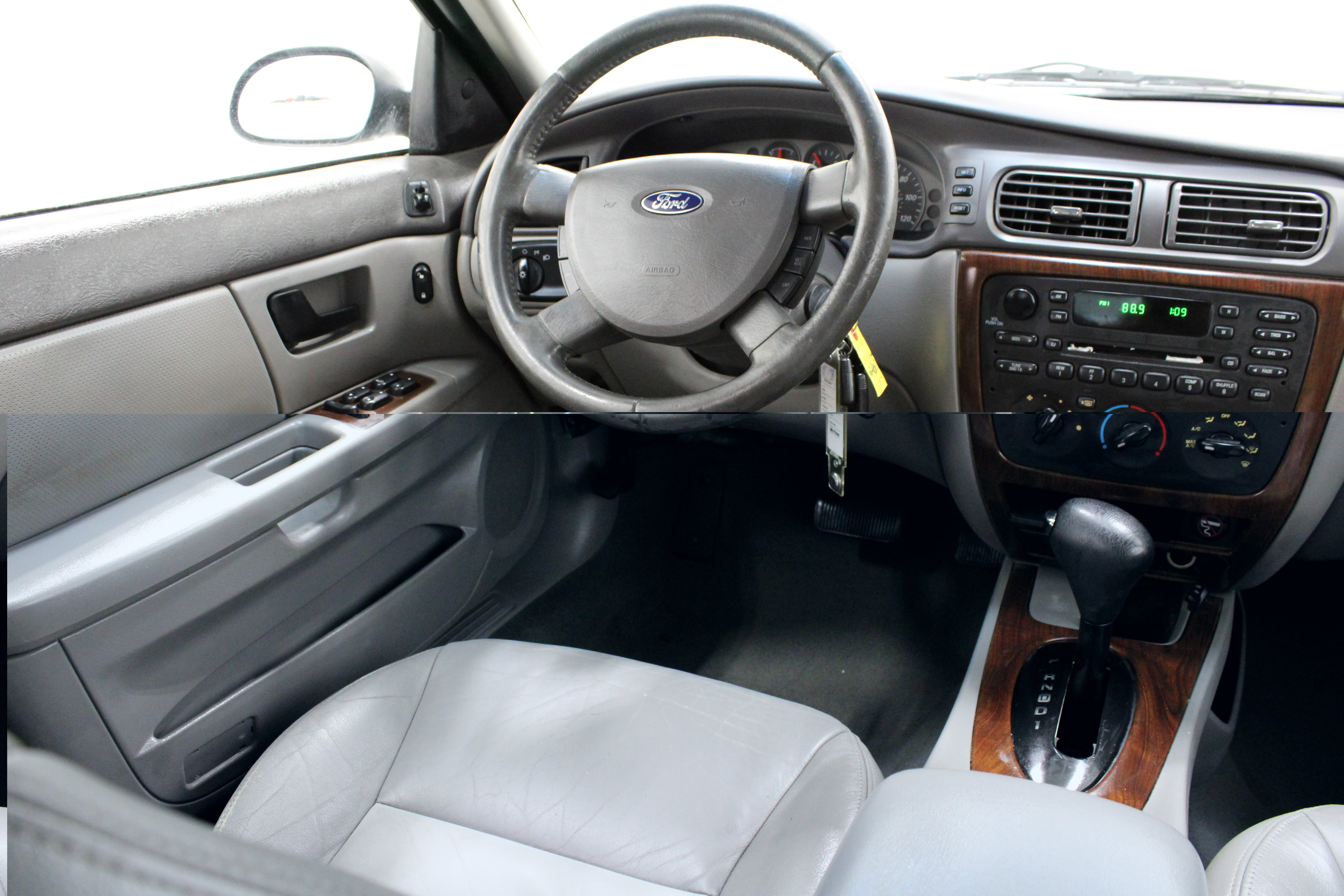 Used 2006 Ford Taurus SEL FWD image 25