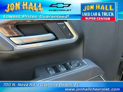 Used 2025 Chevrolet Silverado 2500 LT w/ Z71 Chrome Sport Edition AWD/4WD image 23