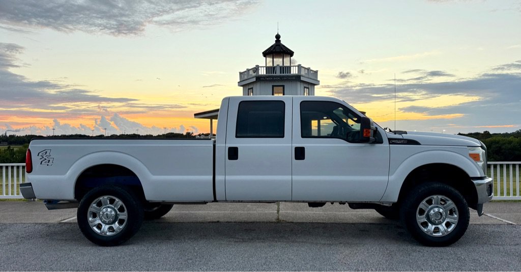 Used 2016 Ford F250 XL w/ Power Equipment Group AWD/4WD image 4
