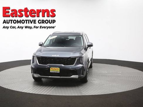 Used 2024 Kia Sorento S FWD image 55