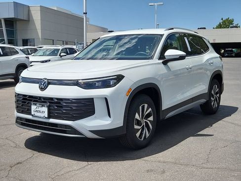 New 2026 Volkswagen Tiguan S AWD/4WD image 4