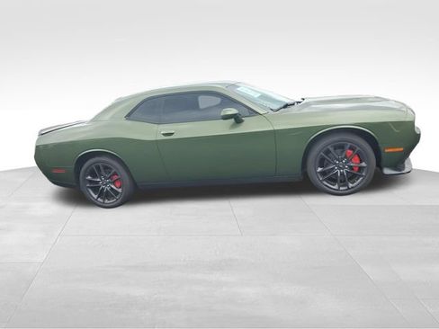 Used 2022 Dodge Challenger GT w/ Driver Convenience Group AWD/4WD image 3