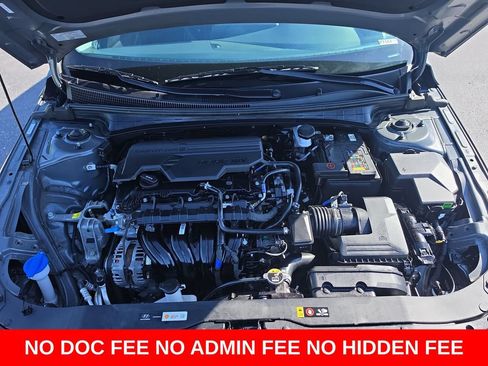 Used 2025 Hyundai Elantra SEL FWD image 24