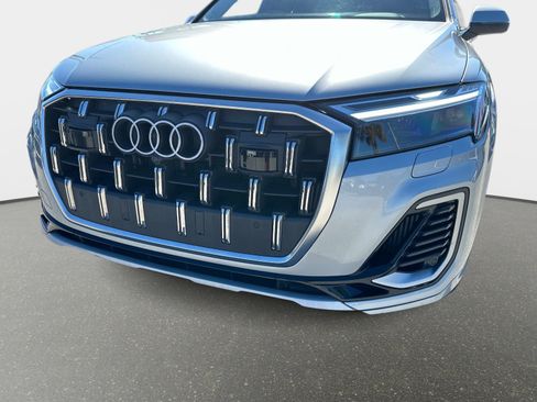 Used 2025 Audi Q7 3.0T Premium Plus image 8