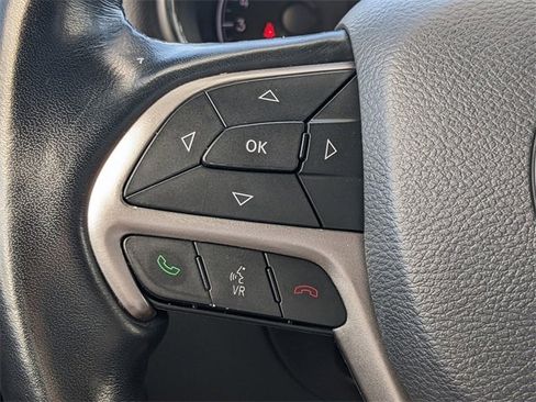 Certified 2021 Jeep Grand Cherokee Limited w/ Luxury Group II image 22