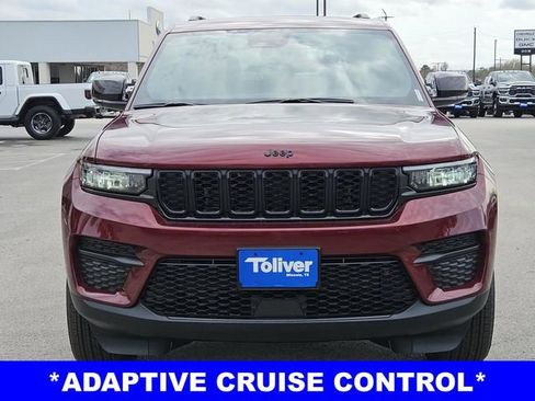 New 2025 Jeep Grand Cherokee Laredo RWD image 3