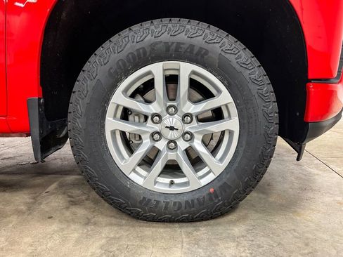 Certified 2022 Chevrolet Silverado 1500 RST image 19