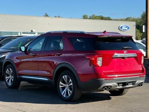 Certified 2020 Ford Explorer Platinum w/ Premium Technology Package image 47