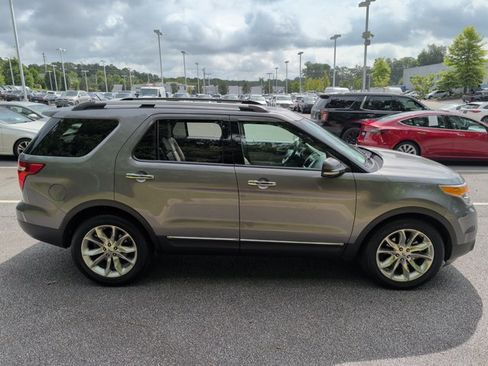 Used 2013 Ford Explorer Limited FWD image 5