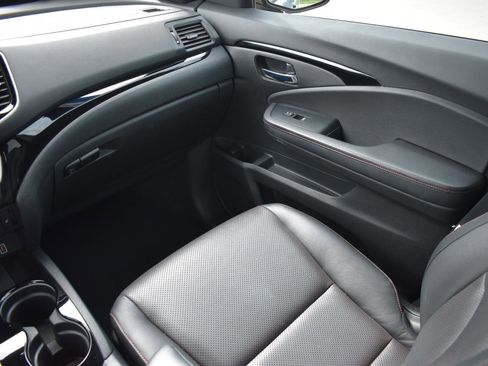 Used 2023 Honda Ridgeline Black Edition image 20