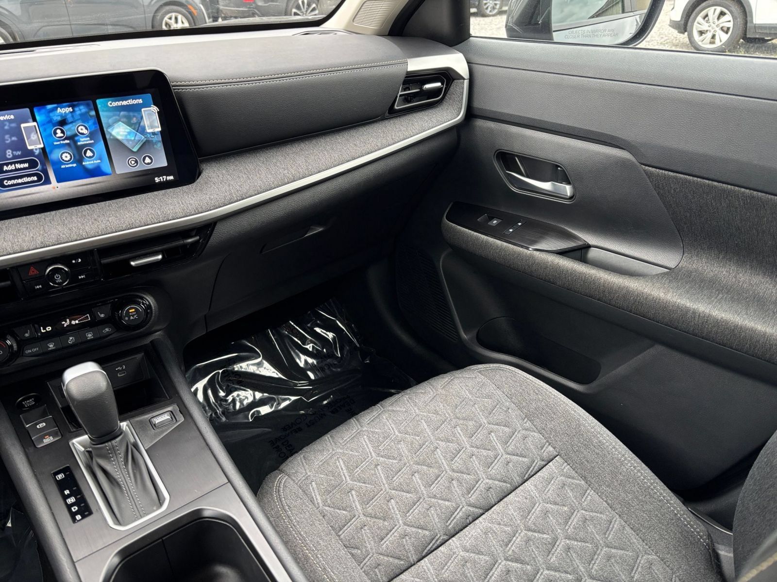 Used 2026 Nissan Kicks SV w/ Cold Weather Package AWD/4WD image 34
