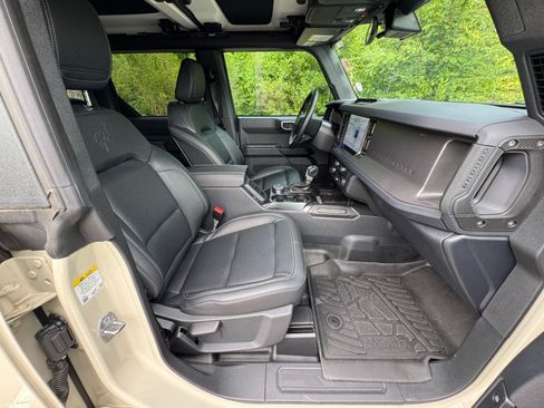Used 2025 Ford Bronco Big Bend AWD/4WD image 56
