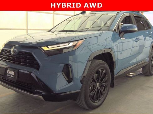 Used 2024 Toyota RAV4 SE AWD/4WD image 1