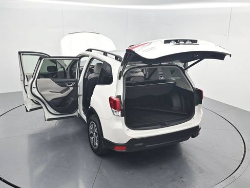 Used 2024 Subaru Forester Premium AWD/4WD image 54