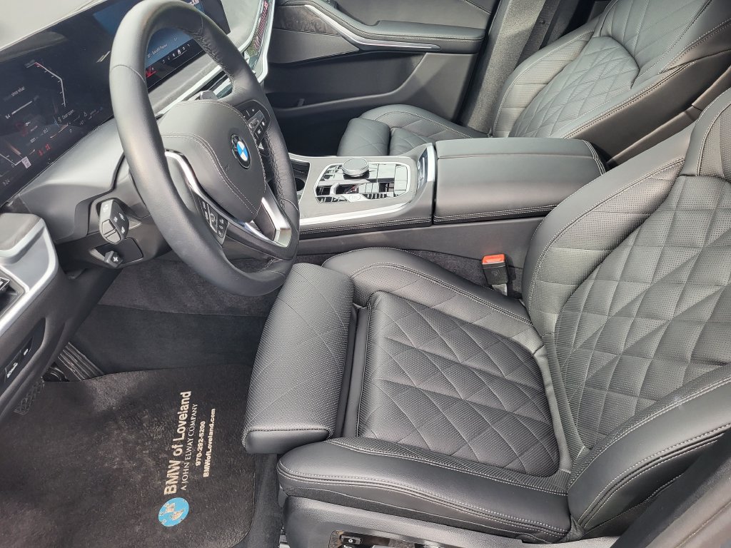 Used 2026 BMW X5 xDrive40i AWD/4WD image 11