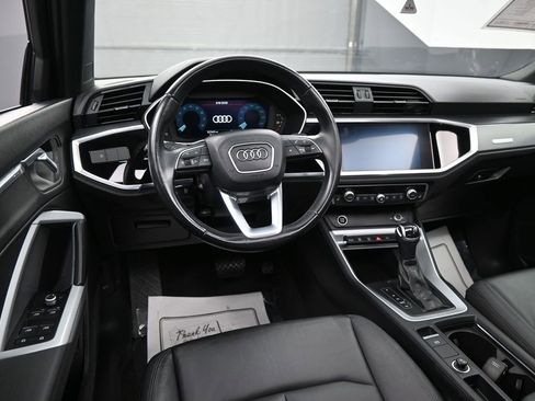Used 2022 Audi Q3 2.0T Premium w/ Convenience Package AWD/4WD image 27