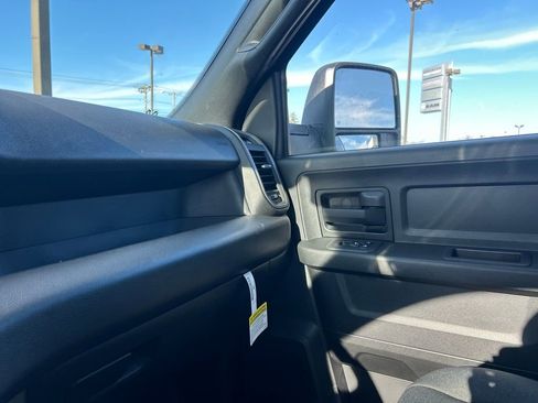 New 2026 RAM 2500 Warlock AWD/4WD image 24