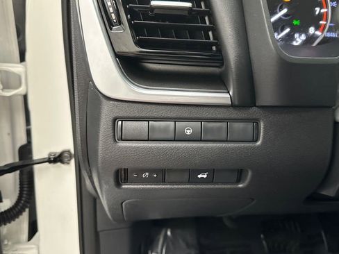 Certified 2023 Nissan Rogue SV w/ SV Premium Package AWD/4WD image 29