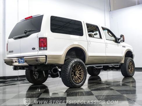 Used 2004 Ford Excursion Eddie Bauer AWD/4WD image 27