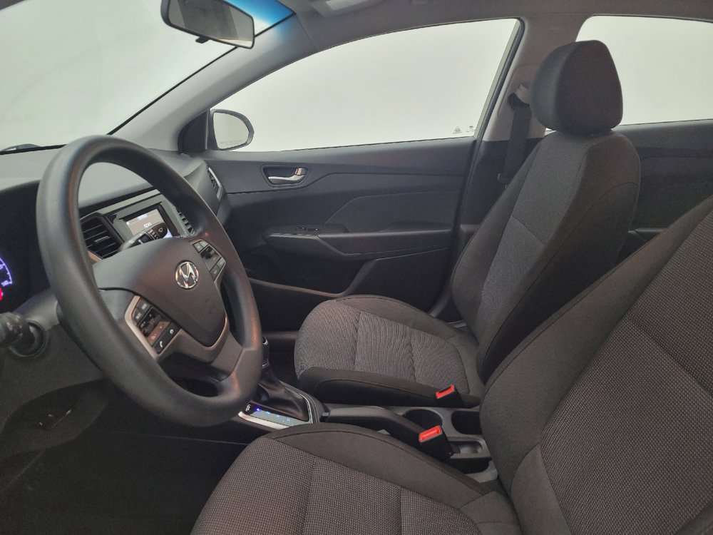 Used 2018 Hyundai Accent SE FWD image 17
