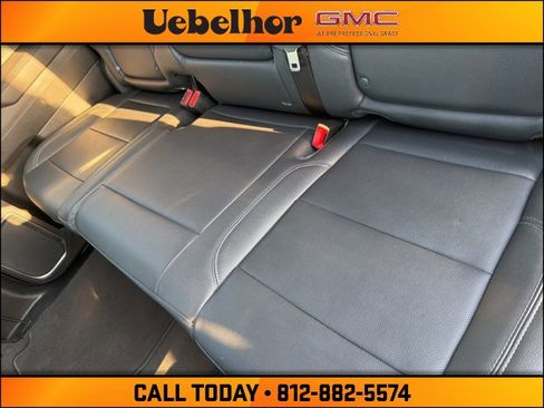 Used 2025 GMC Sierra 1500 SLT image 18